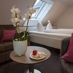 Ebner - Boutique-hotel & Konditorei Hotel Lindau (Bodensee)