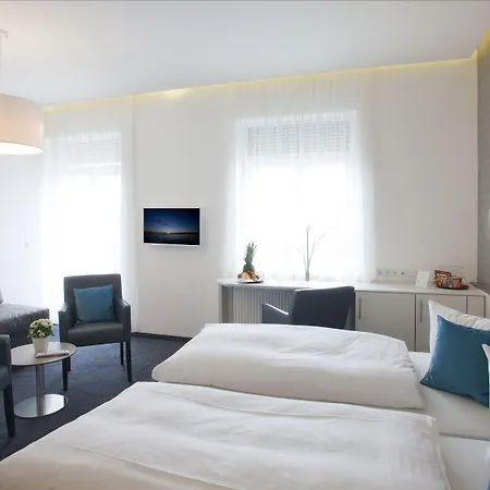 Ebner - Boutique-hotel & Konditorei Hotel 3*