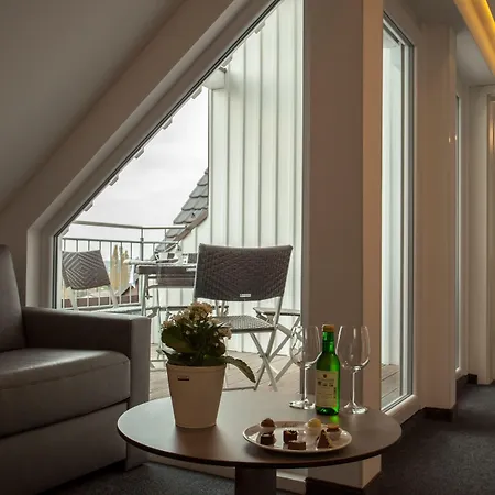 Ebner - Boutique-hotel & Konditorei 호텔 린다우