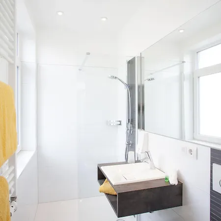 Ebner - Boutique-hotel & Konditorei 호텔 린다우