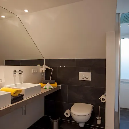 Ebner - Boutique-hotel & Konditorei 3* Lindau (Bodensee)