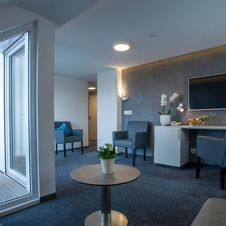Ebner - Boutique-hotel & Konditorei Hotel Lindau (Bodensee)