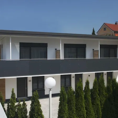 Hotel Ebner - Boutique-hotel & Konditorei