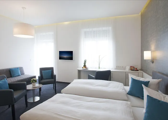 Ebner - Boutique-hotel & Konditorei ホテル 3*