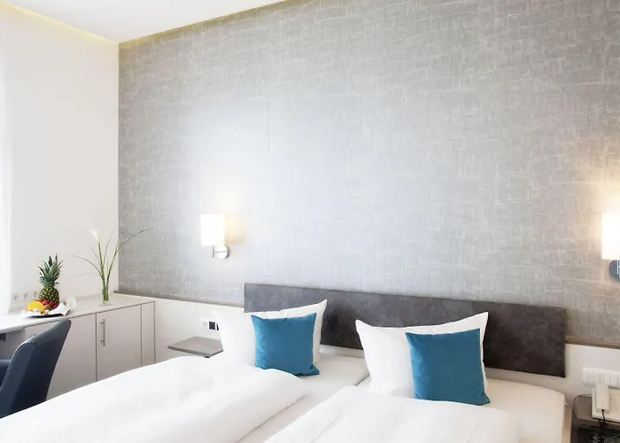 Ebner - Boutique-hotel & Konditorei ホテル 3*