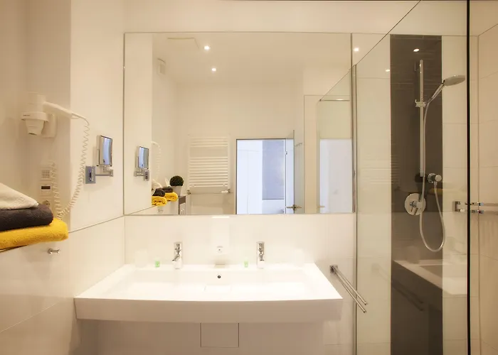 Ebner - Boutique-hotel & Konditorei 3*